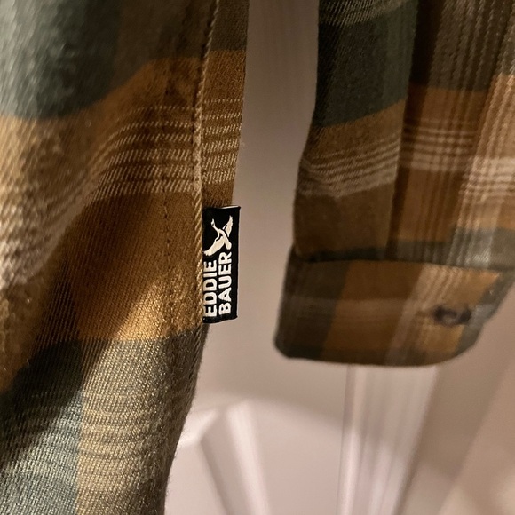 Brand New Mens Eddie Bauer Excavation Flex Flannel Medium - Picture 5 of 5